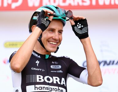 Groźna kraksa z udziałem polskiego kolarza. Trafił do szpitala